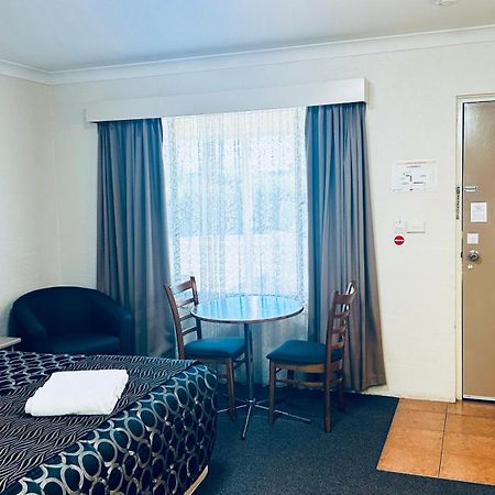 Sapphire City Motor Inn Inverell Exterior photo