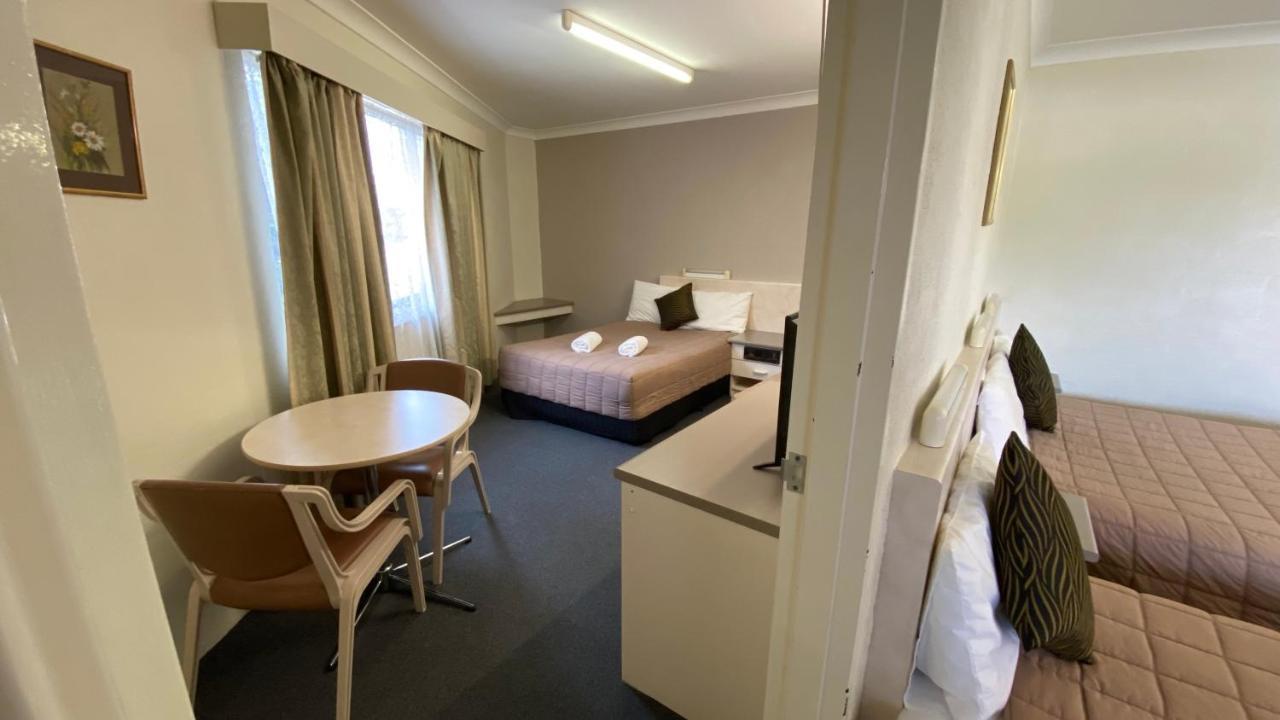 Sapphire City Motor Inn Inverell Exterior photo