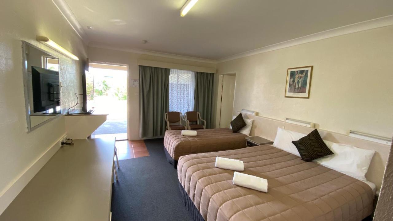 Sapphire City Motor Inn Inverell Exterior photo