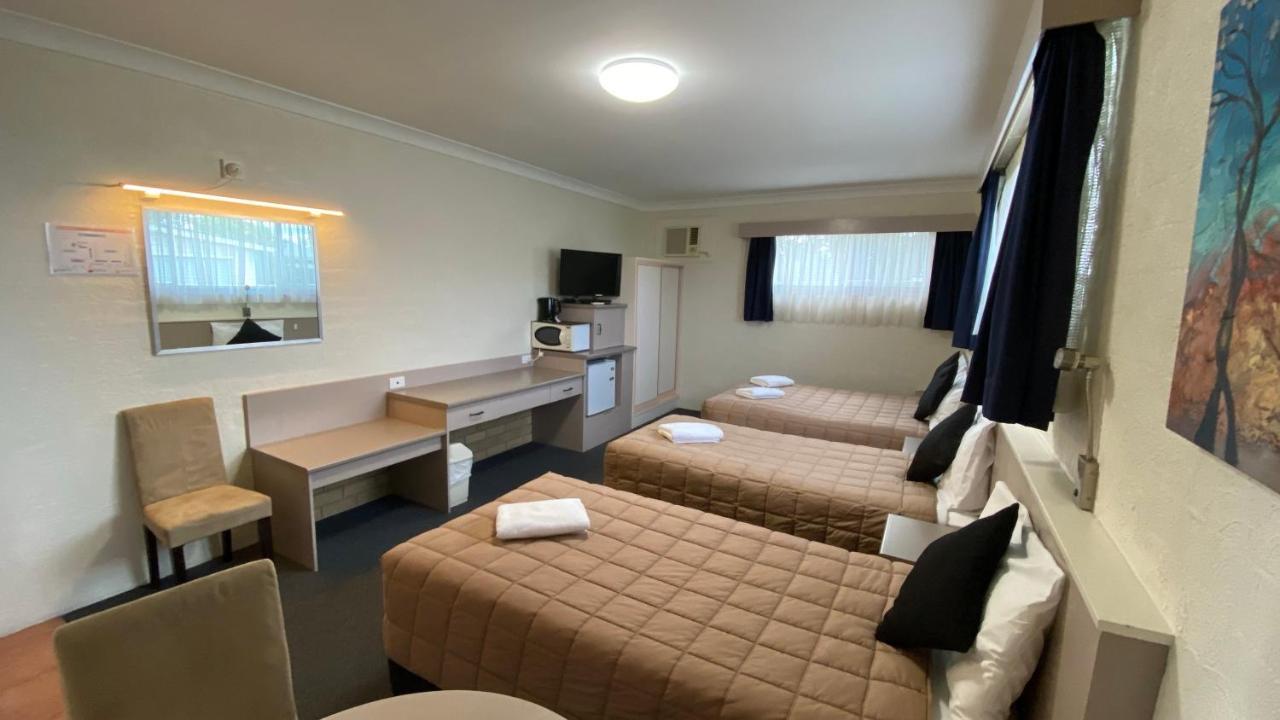 Sapphire City Motor Inn Inverell Exterior photo