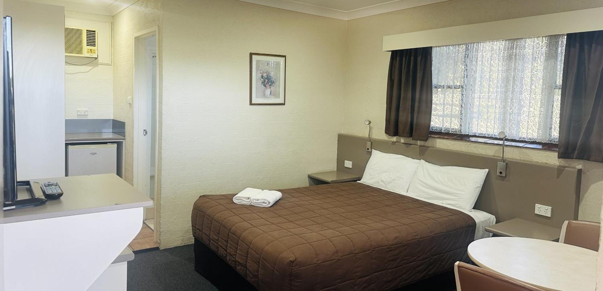 Sapphire City Motor Inn Inverell Exterior photo